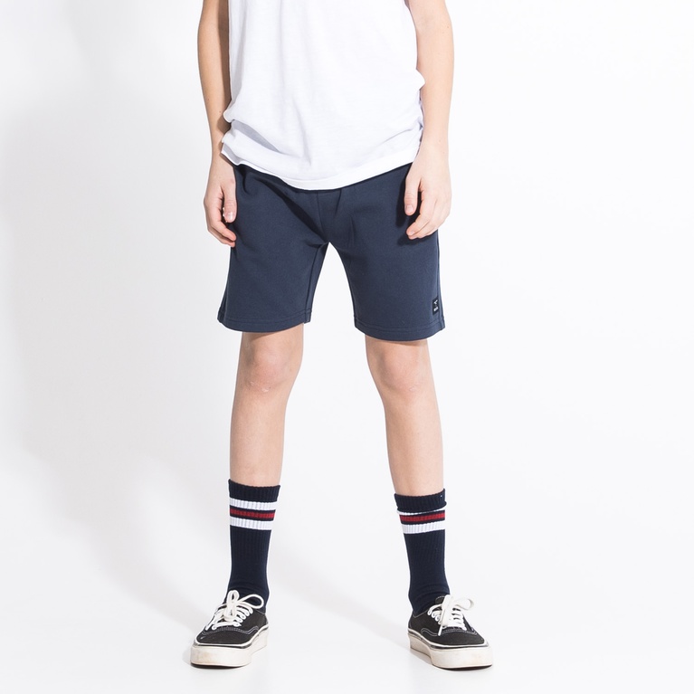 COLLEGESHORTSIT "Foster"
